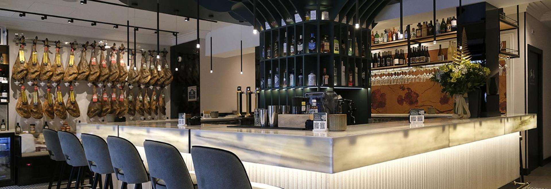 Exclusive Quietness In The Heart Of Madrid With Public Parking, Breakfast, 2 Bathrooms Ngoại thất bức ảnh